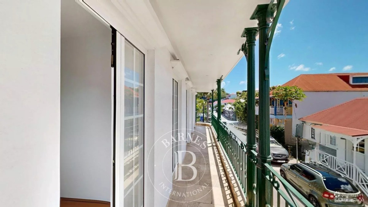 Commercial building for sale - picture 5