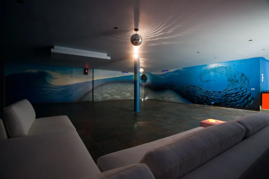 img-gallery