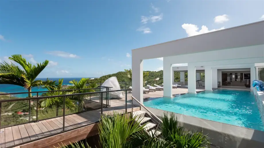 Villa Eclipse - picture 1