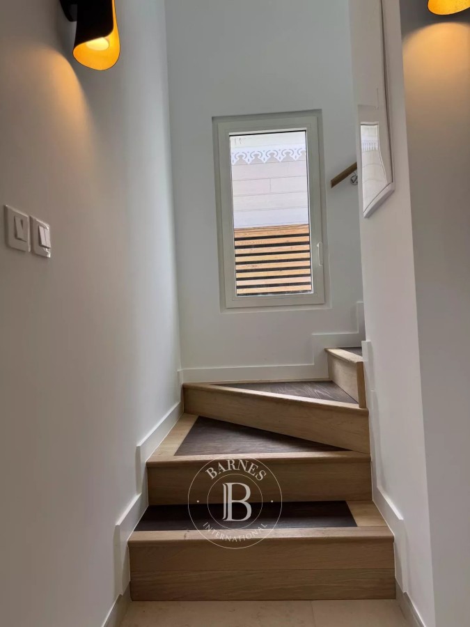 Newly build houses - picture 5