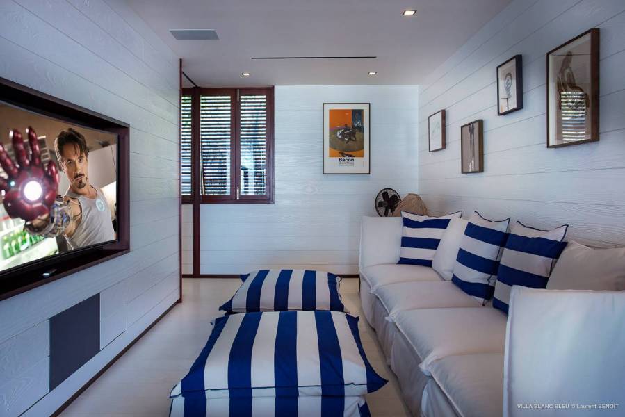 img-gallery