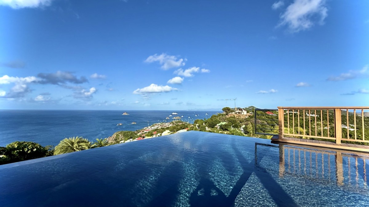 Villa Luna - picture 1