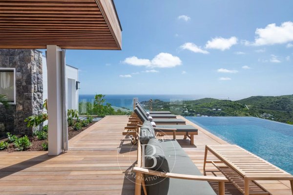 4 -Bedroom Villa in St.Barths - picture 1
