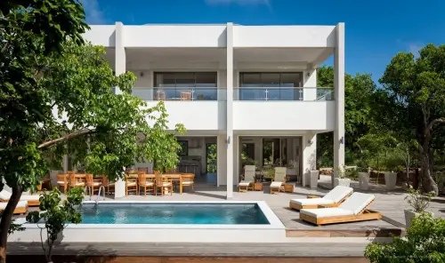 Villa Tamarin - picture 1