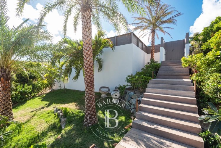 4-Bedroom Villa in Pointe... - picture 3