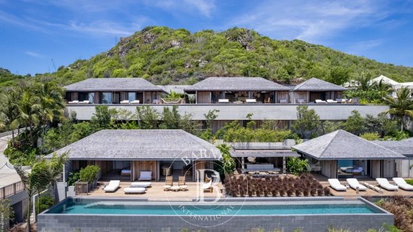 Propriété exceptionnelle 9... - picture 2