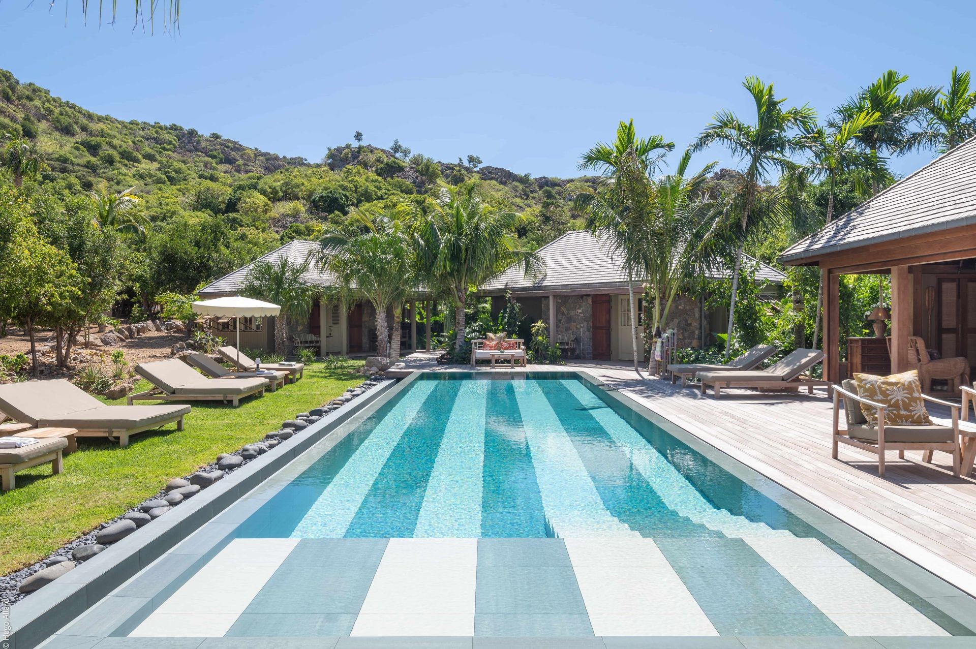 img-gallery