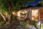 Large 5 rooms villa on Anse des Cayes's hillside - picture 10 title=