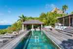 Large 5 rooms villa on Anse des Cayes's hillside - picture 4 title=