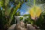 Beautiful villa in a private domain - picture 16 title=