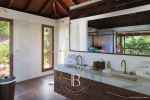 6-bedroom villa in Camaruche - picture 7 title=