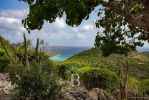 Beautiful villa in a private domain - picture 7 title=
