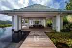 Beautiful villa in a private domain - picture 18 title=
