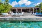 Large 5 rooms villa on Anse des Cayes's hillside