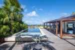 Contemporary 3 bedroom villa - picture 2