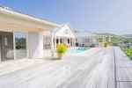Sea-view villa in Saint-Jean - picture 3